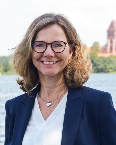 weibl. Portrait, TANJA DITTMANN